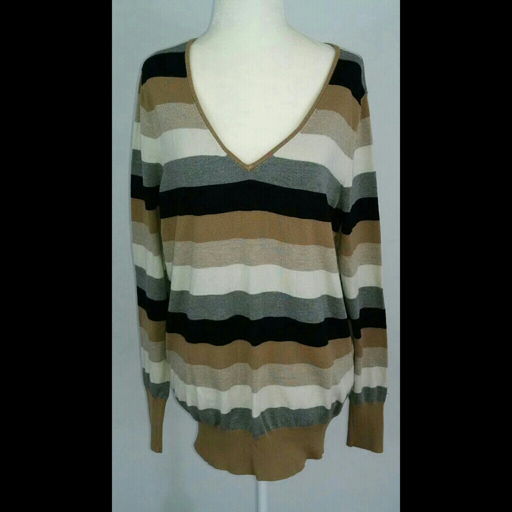 Lane Bryant Women's 14/16 striped V-neck sweater